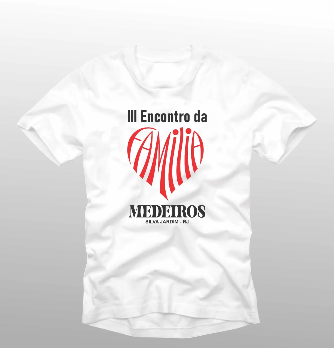Camiseta branca do terceiro encontro da família Medeiros